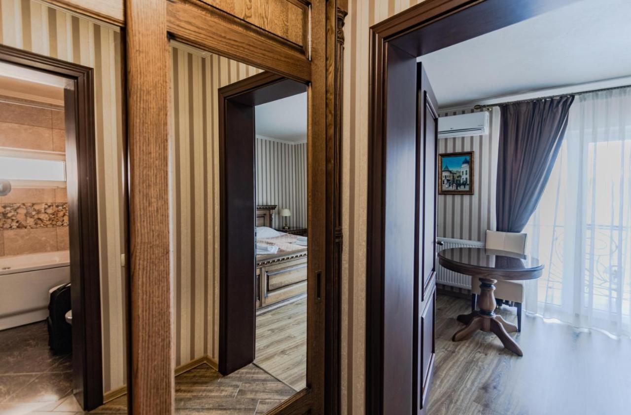 Guest House Villa Lamperti Dyyda Ngoại thất bức ảnh