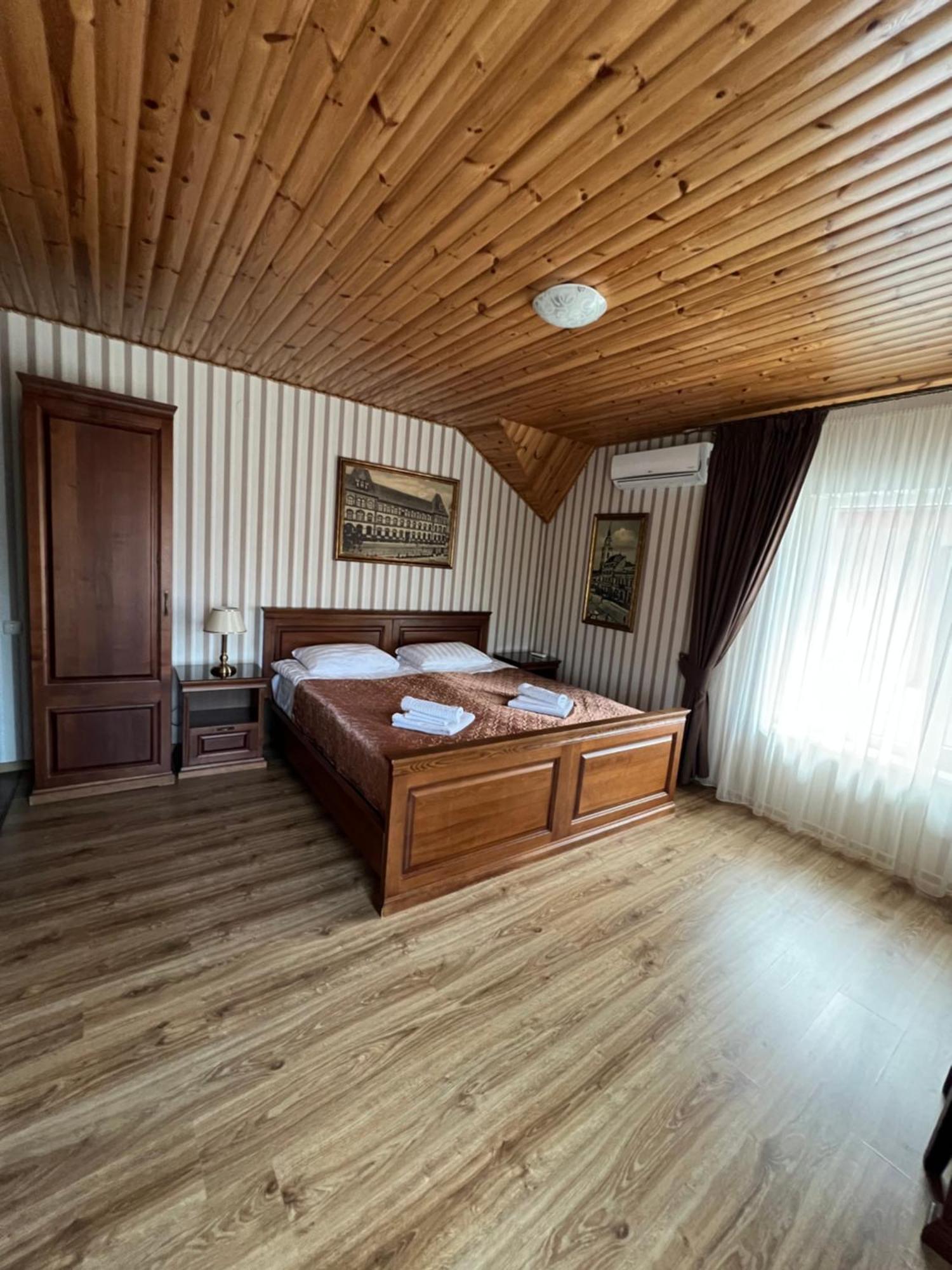 Guest House Villa Lamperti Dyyda Ngoại thất bức ảnh