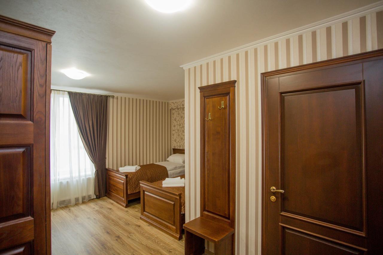 Guest House Villa Lamperti Dyyda Ngoại thất bức ảnh