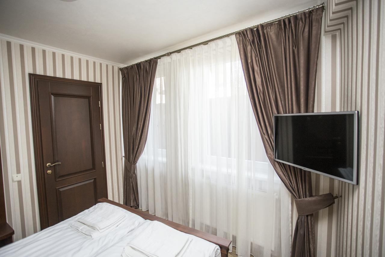 Guest House Villa Lamperti Dyyda Ngoại thất bức ảnh